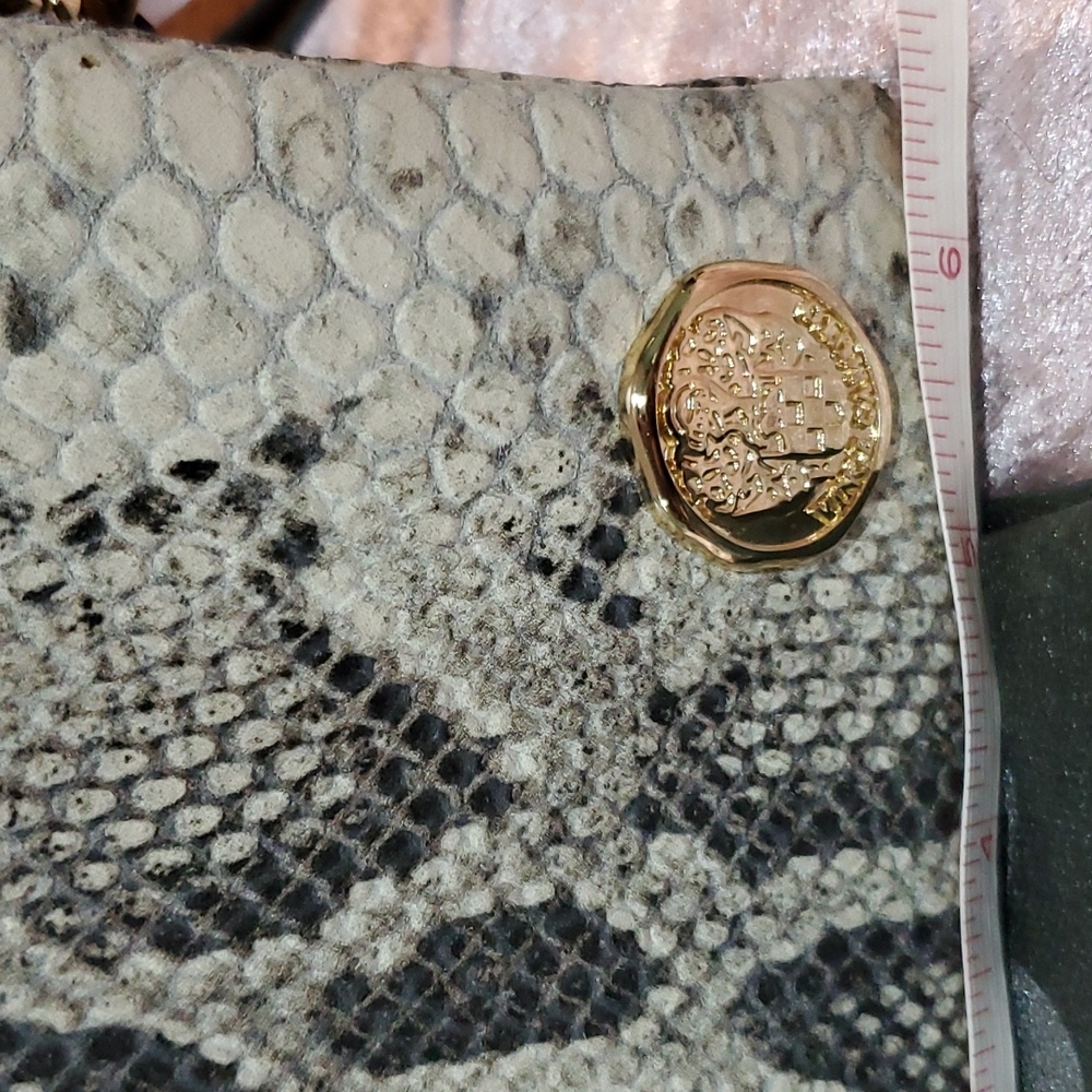 Vince Camuto Crossbody bag - Picture 4 of 13